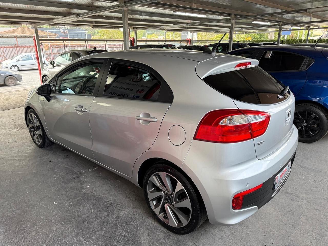 Kia Rio 1.2 CVVT 5p. Cool 85cv Navi-Blutooth