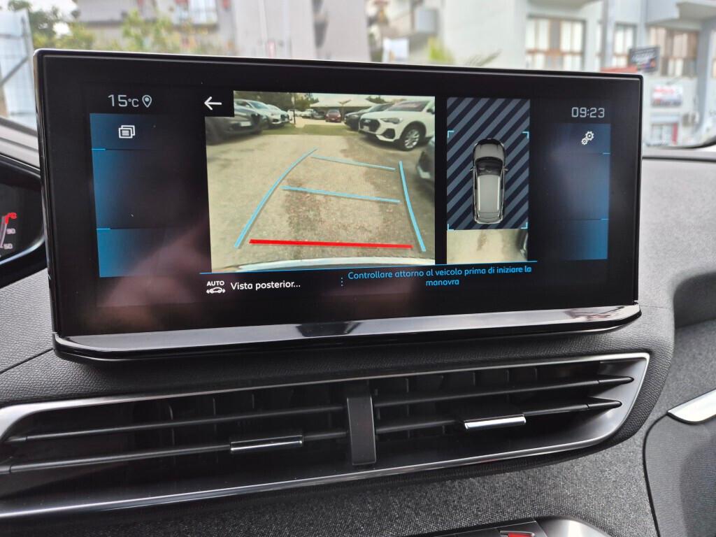 Peugeot 3008 BlueHDi 130CV EAT8 ALLURE