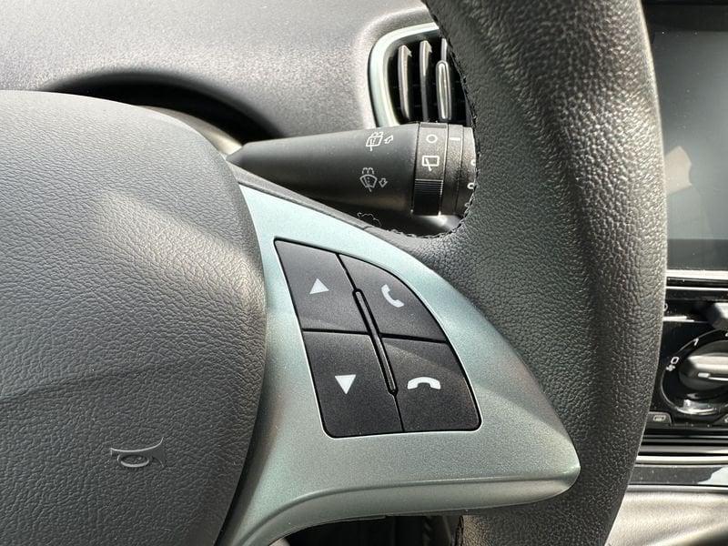 Lancia Ypsilon 1.0 FireFly 5 porte S&S Hybrid Platino