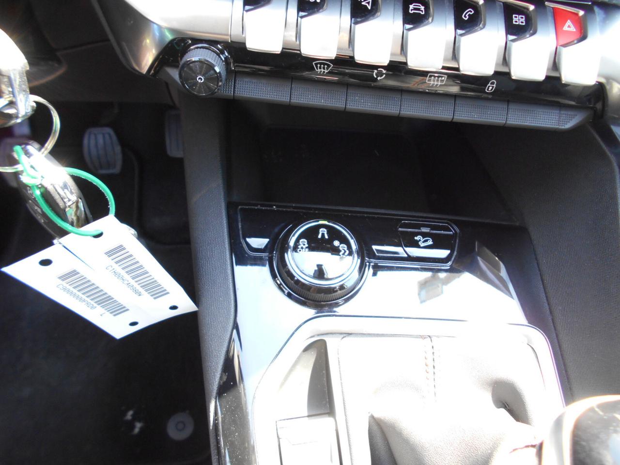 Peugeot 3008 BlueHDi 130 S&S Active