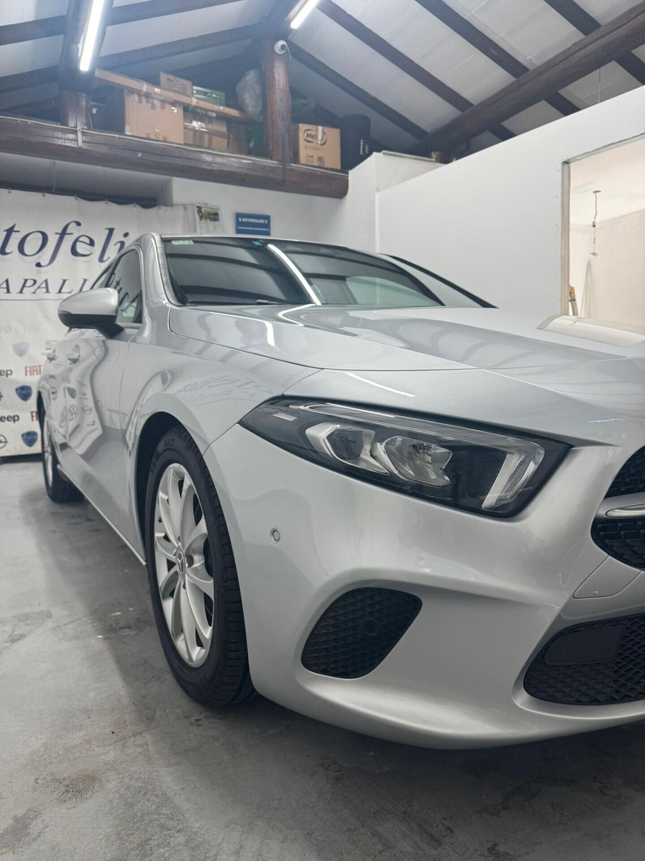 Mercedes-benz A 180 d Automatic Premium