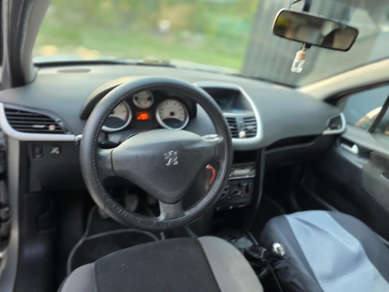 Peugeot 207 1.4 8V 75CV SW X Line ECO GPL