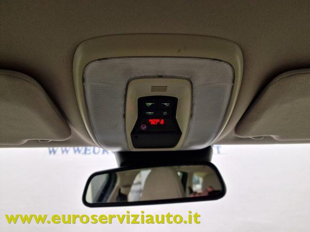 VOLVO V60 T3 Powershift Kinetic