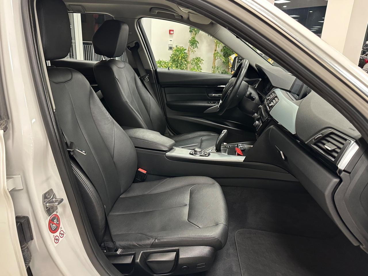 Bmw 318 318d Touring 150 Cv Luxury - 2016