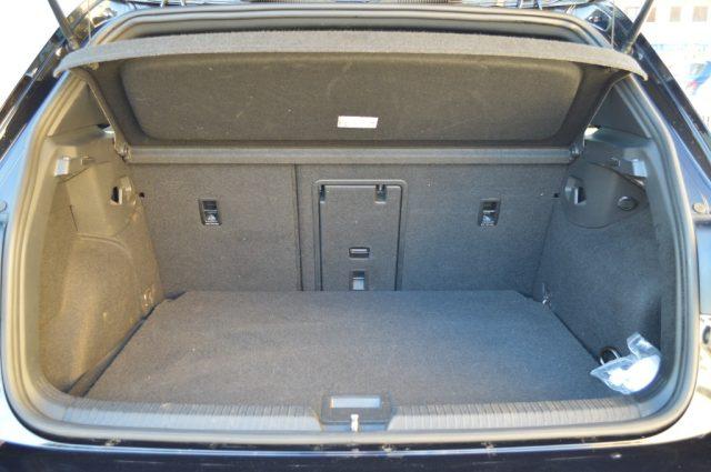 VOLKSWAGEN Golf VIII 2.0 TSI GTI 245 CV