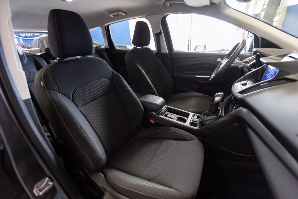 FORD Kuga 2.0 tdci Business s&s 2wd 120cv powershift my19.25 del 2020