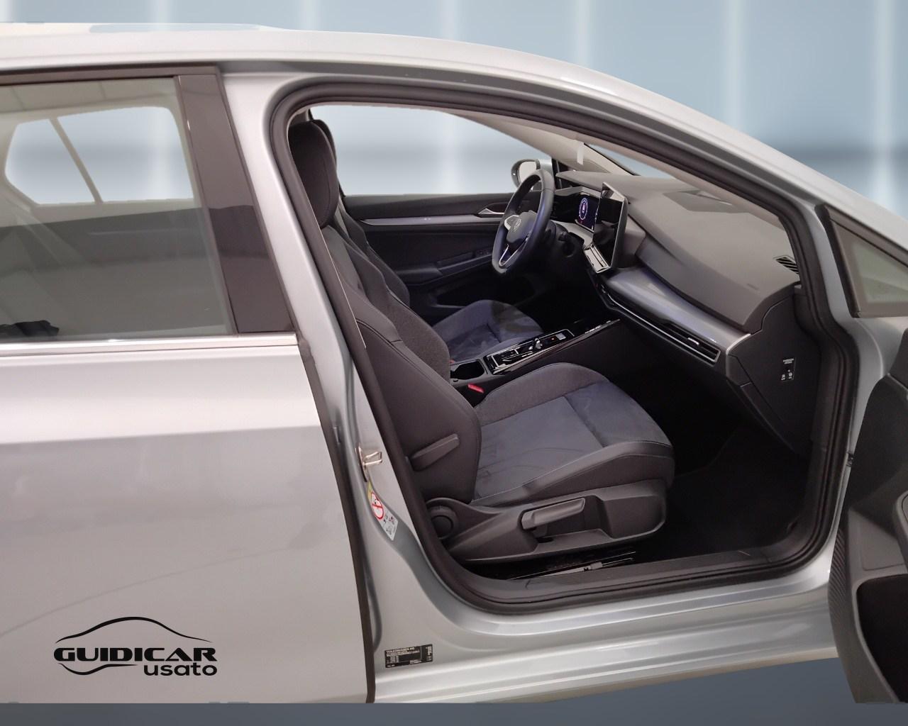 VOLKSWAGEN Golf VIII 2024 - Golf 2.0 tdi Style 150cv dsg