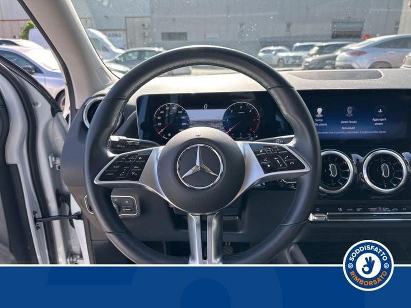 Mercedes-Benz GLA 200d Automatic Advanced Progressive
