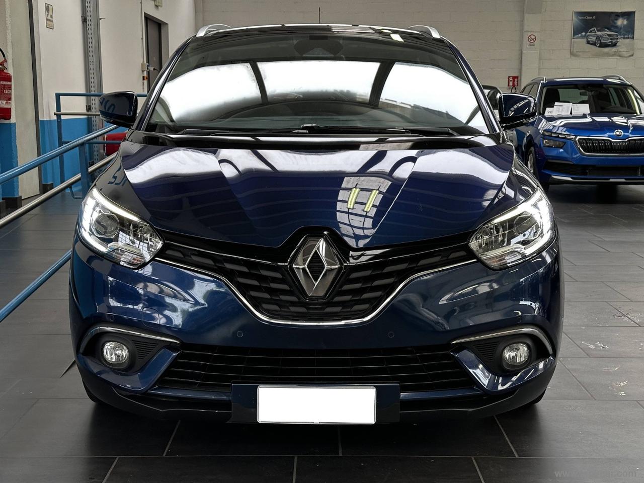 RENAULT Grand Scénic Blue dCi 120 CV Business