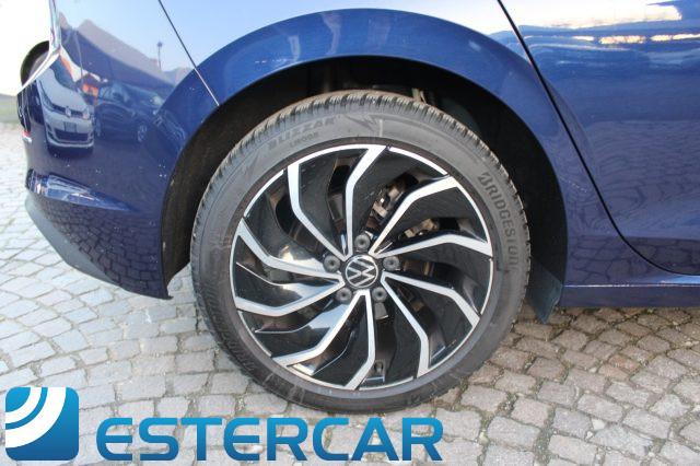 VOLKSWAGEN Golf 8 2.0 TDI DSG Life