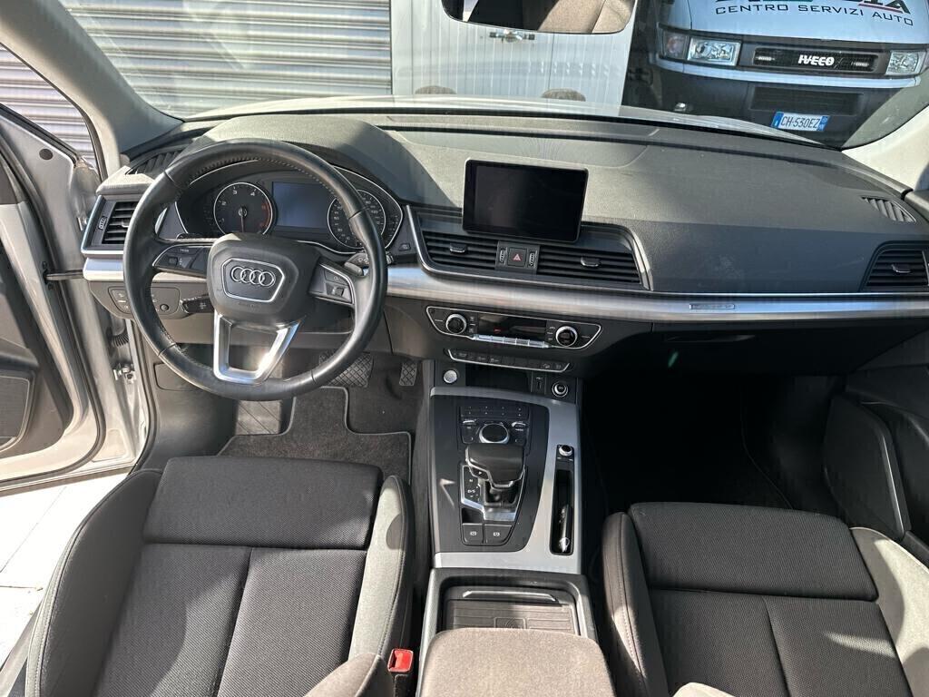 Audi Q5 2.0 TDI quattro S tronic Business Sport