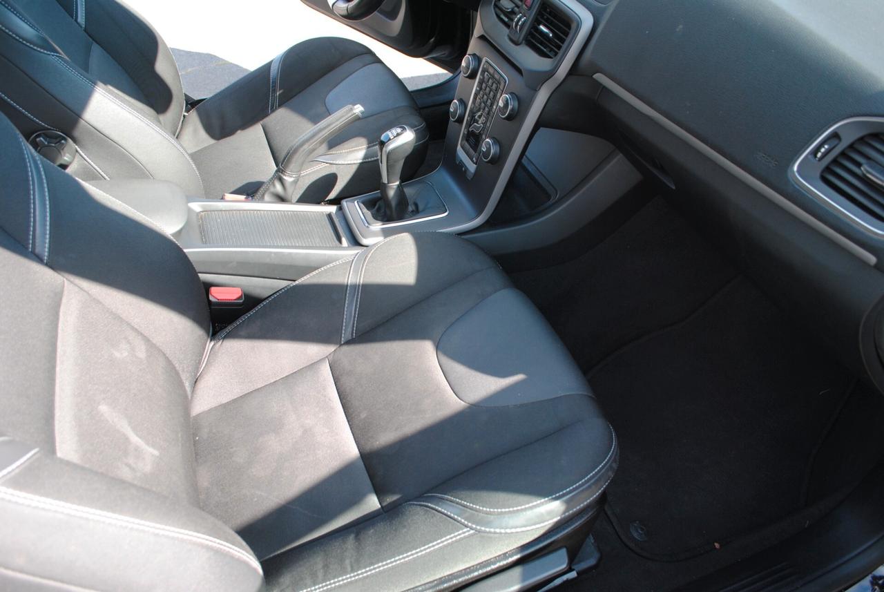 VOLVO V40 2.0 D 120 CV