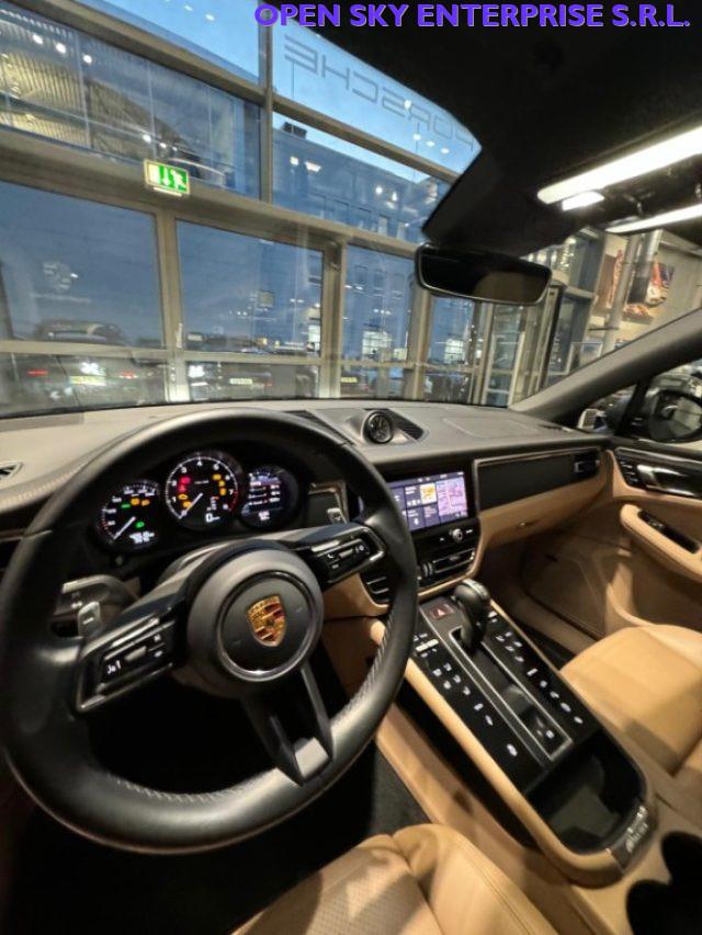PORSCHE Macan 2.0
