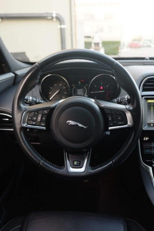 Jaguar XE 2.0 D Turbo 180 CV AWD AUT. R-SPORT LIMITED ED.