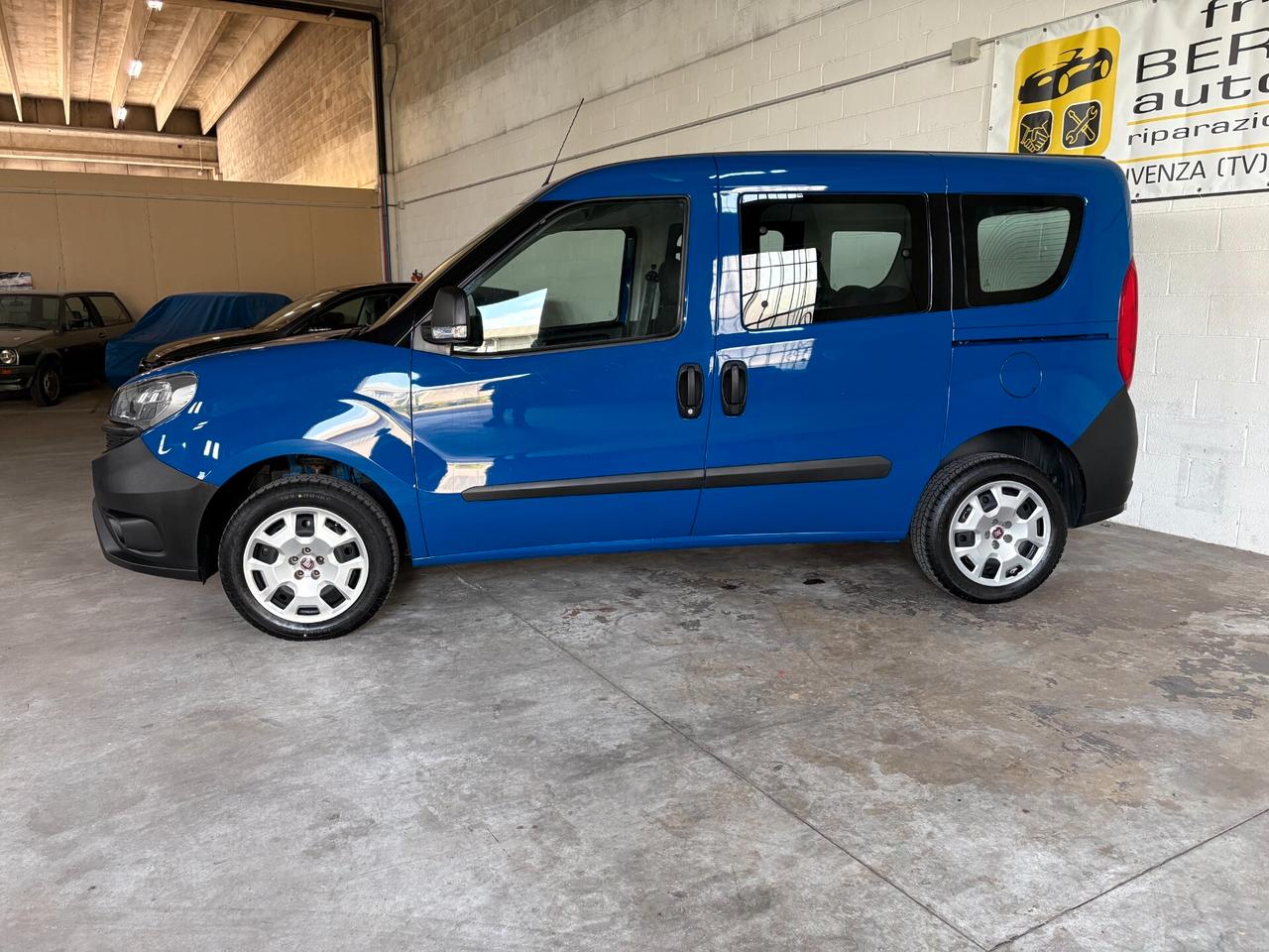 Fiat Doblò 1.4 16v 95Cv AUTOVETTURA