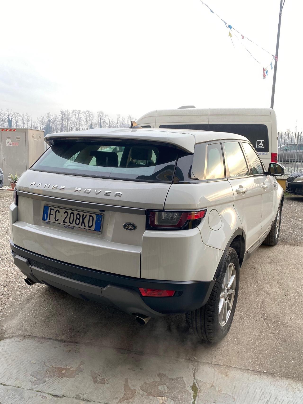 Land Rover Range Evoque 2.0 TD4 180 CV 5p. SE