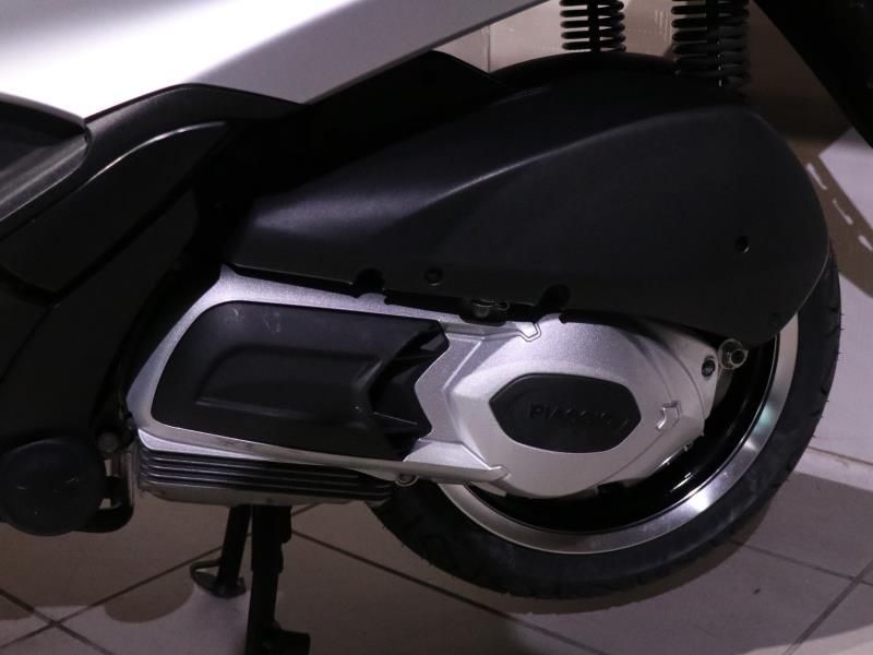 Piaggio MP3 300 Sport LT