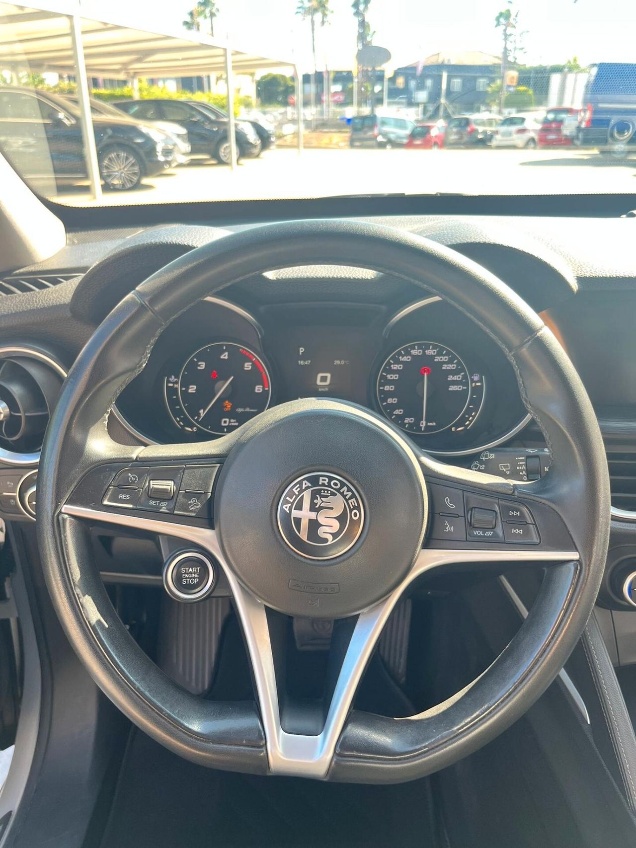 Alfa Romeo Stelvio 2.2 Turbodiesel 180 CV AT8 RWD Executive