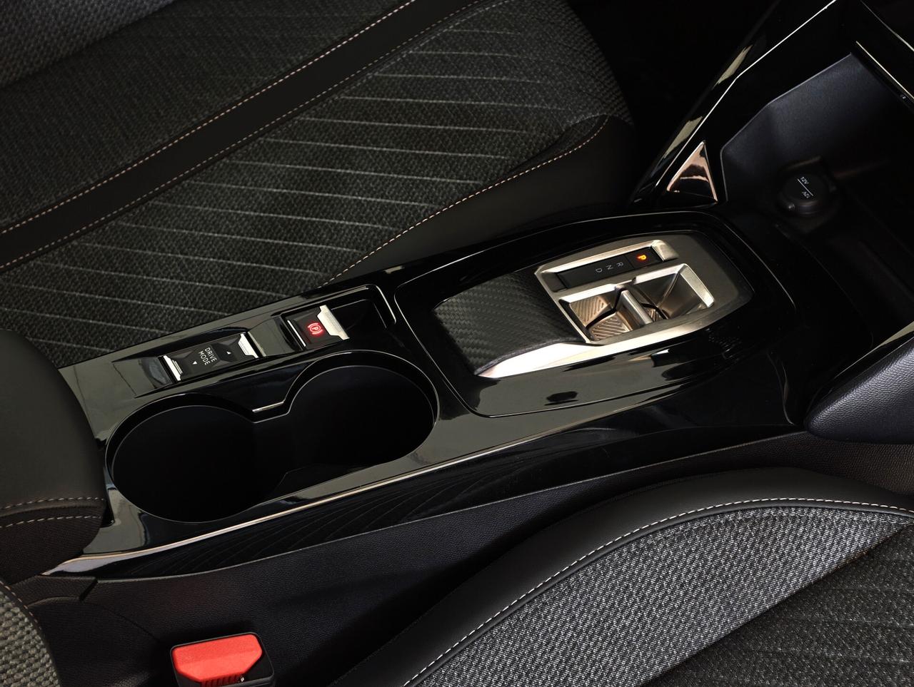 Peugeot 208 Hybrid 110cv Allure 2026 Auto KM ZERO