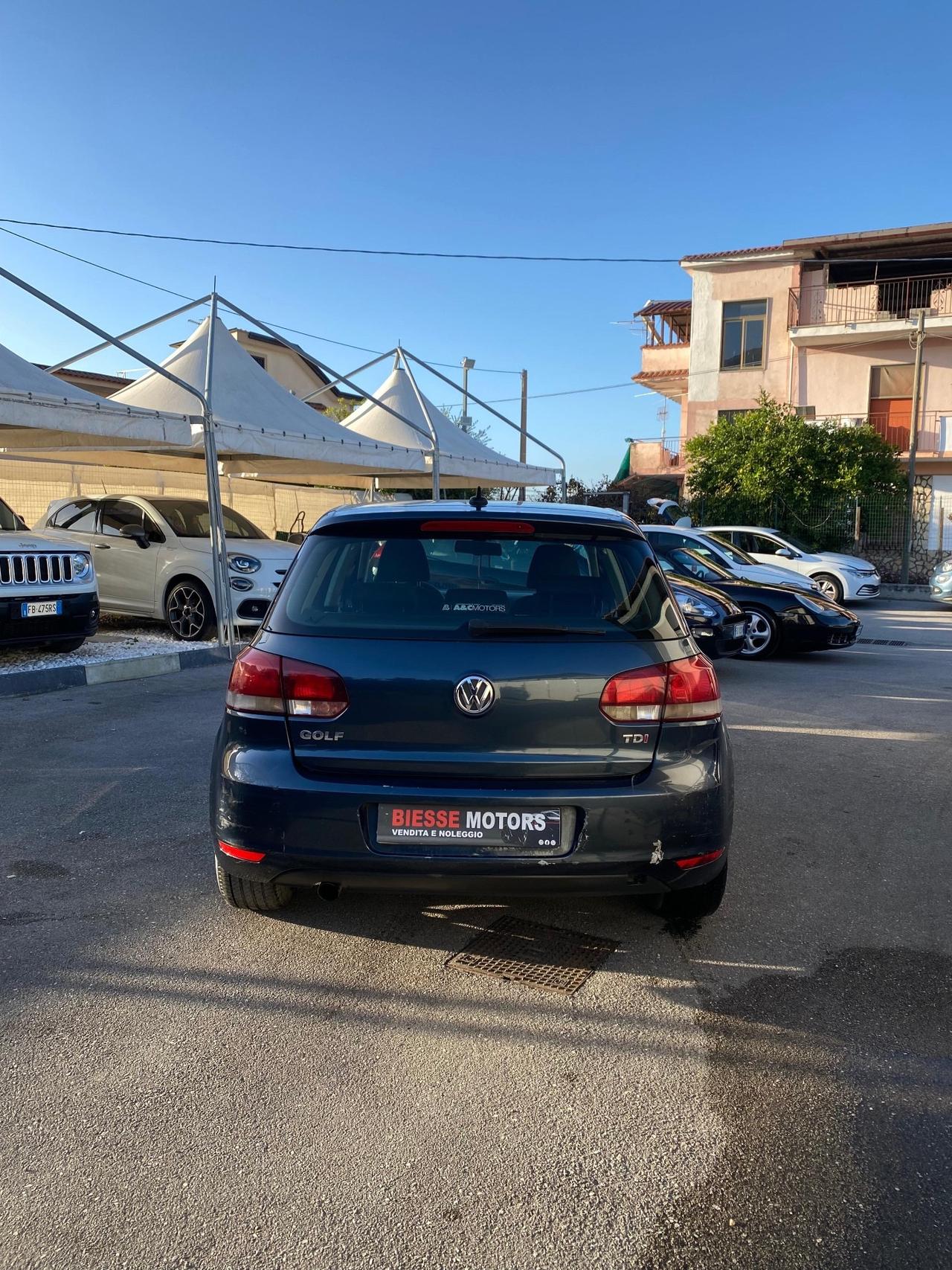 Volkswagen Golf 1.6 TDI Highline