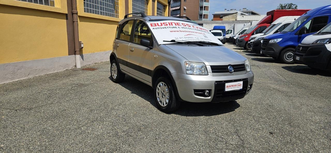 Fiat Panda 1.2 4x4 Climbing-AUTO NEOPATENTATI KM 84000