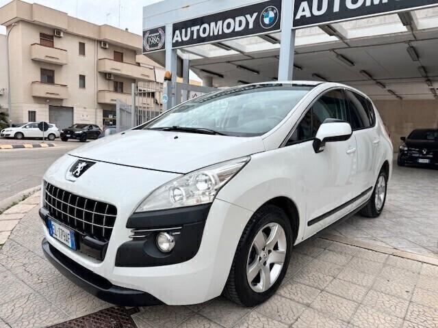 Peugeot 3008 1.6 e-HDi 112CV C. Autom.-Navi-Tel-Pdc-Cruise C.-Grip Control