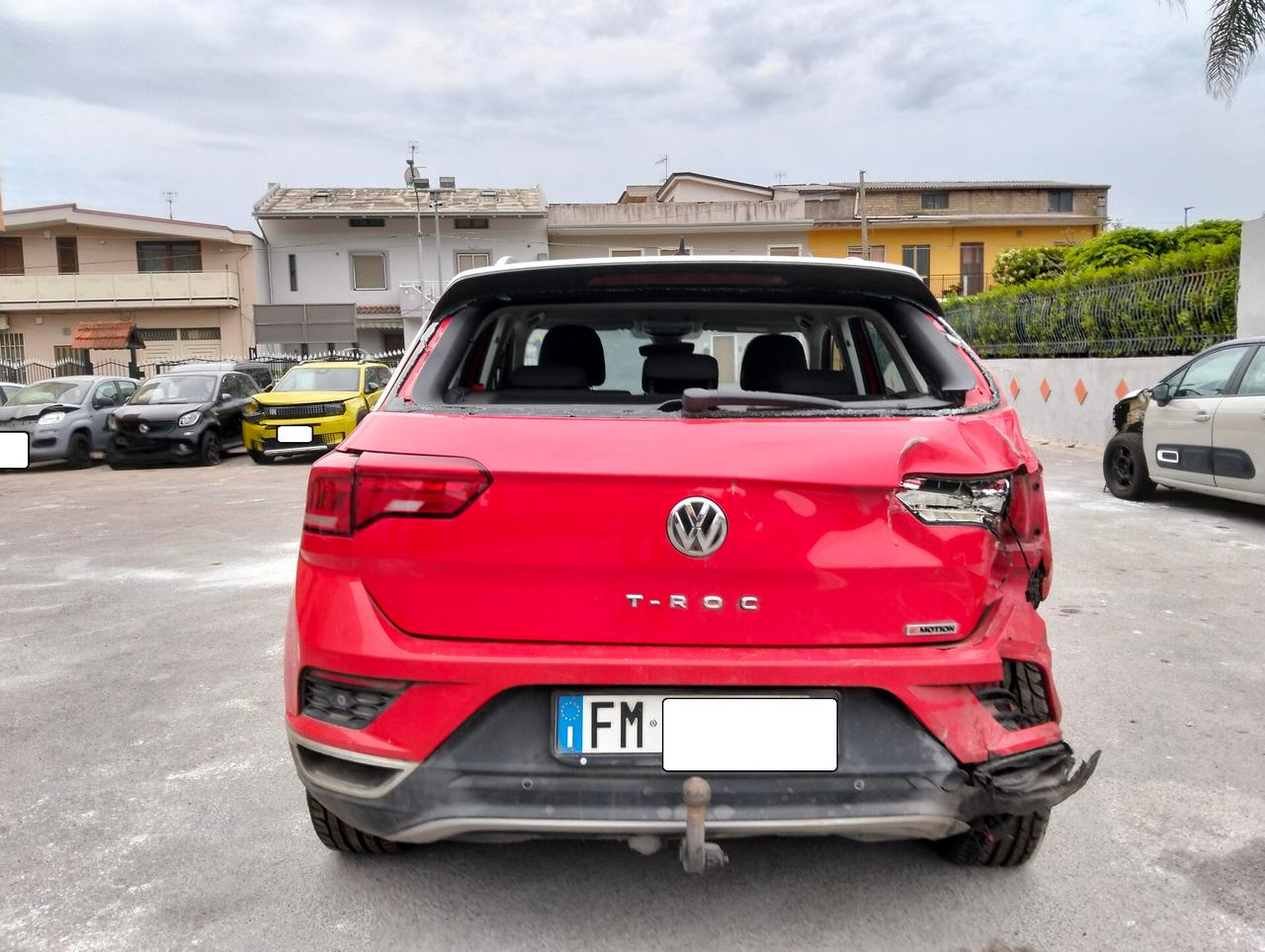 VW T-Roc 2.0 TDI 150cv DSG 4x4 2018 SINISTRATA