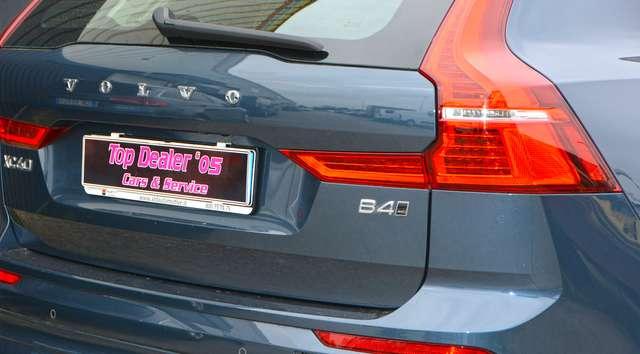 Volvo XC60 2.0 b4(d) Core AWD auto MHEV * TRAZIONE AWD *