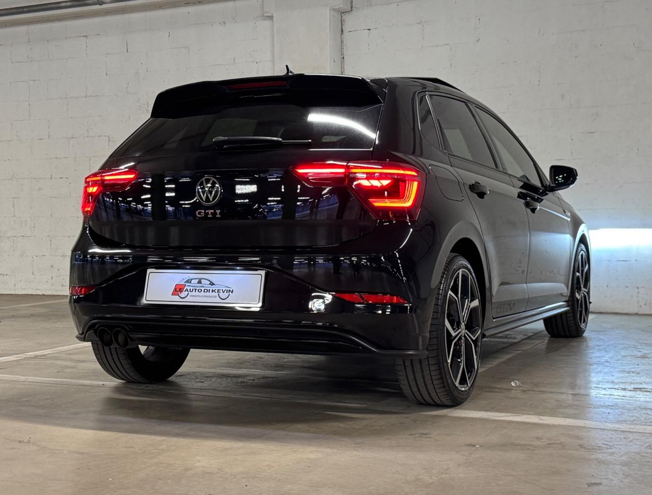 Volkswagen Polo 2.0 TSI DSG GTI