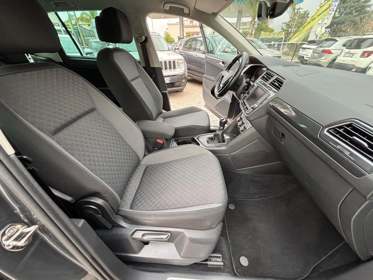 VW TIGUAN 1.6TDI 116CV COCKPIT FULL OPT