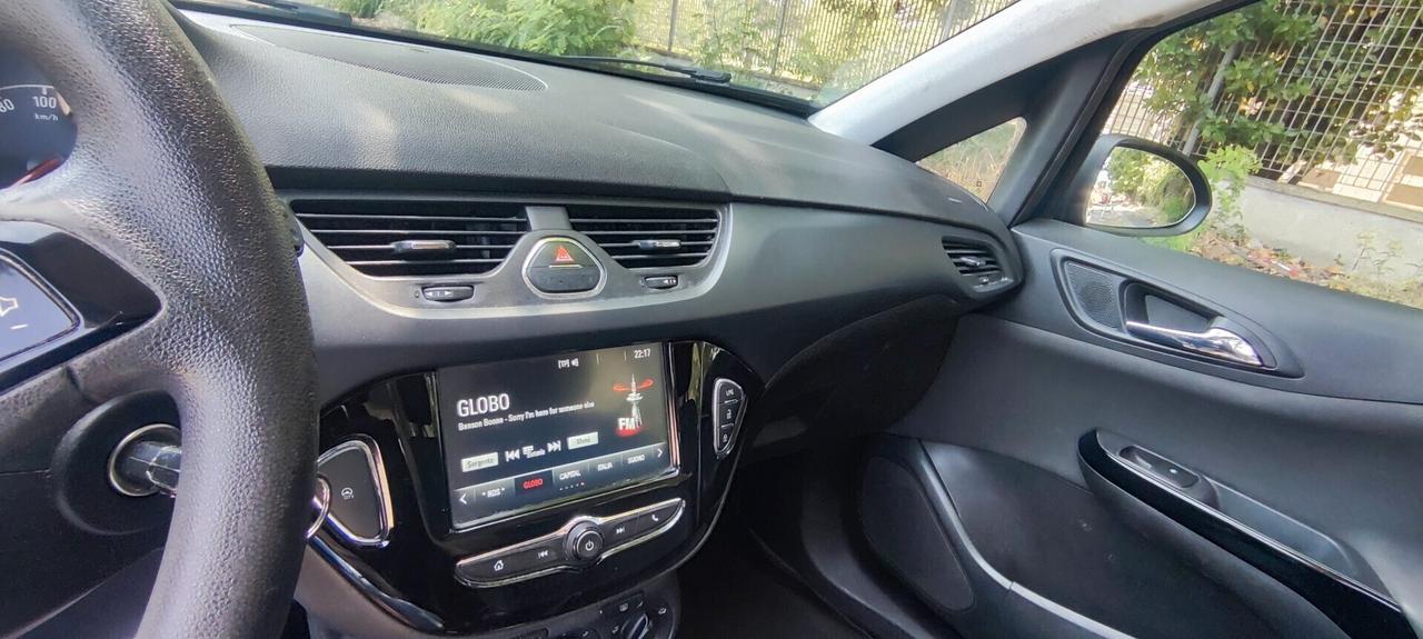 Opel Corsa 1.4 90CV GPL Tech 5 porte Black Edition