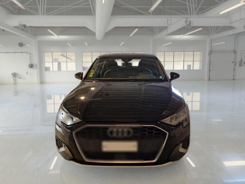 AUDI A3 SPORTBACK 30 TDI Business Advanced
