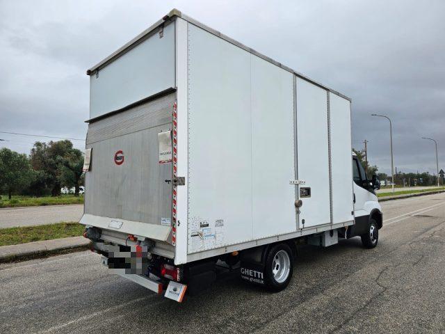 IVECO Daily 35C14 PASSO 3750 - 8 BANCALI e SPONDA