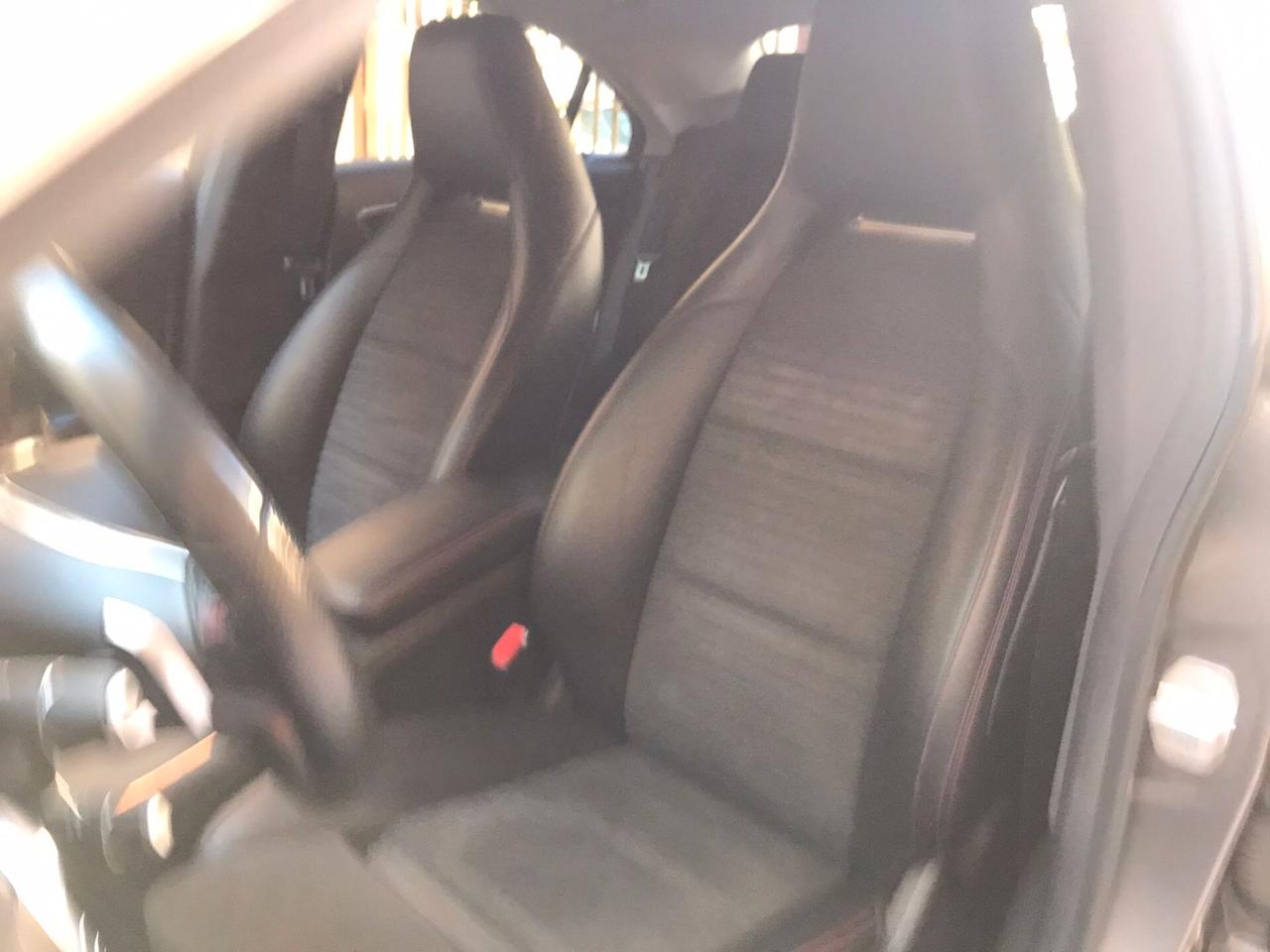 Mercedes-benz CLA 200 d 4Matic Automatic Premium