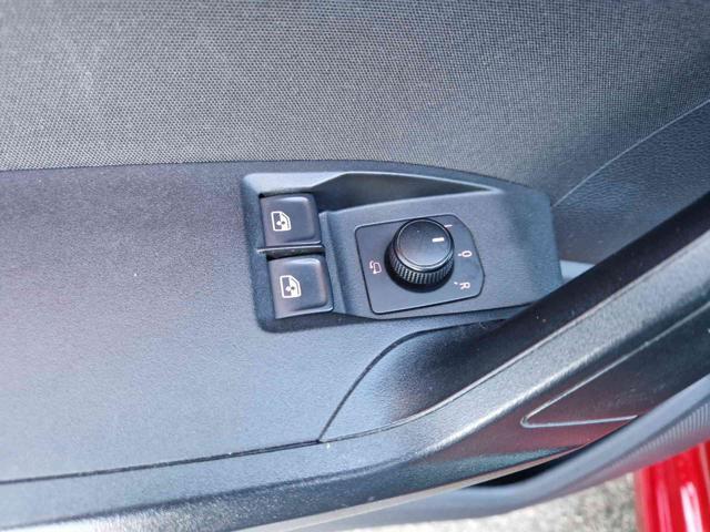 SEAT Ibiza 1.6 TDI 95 CV 5 porte FR
