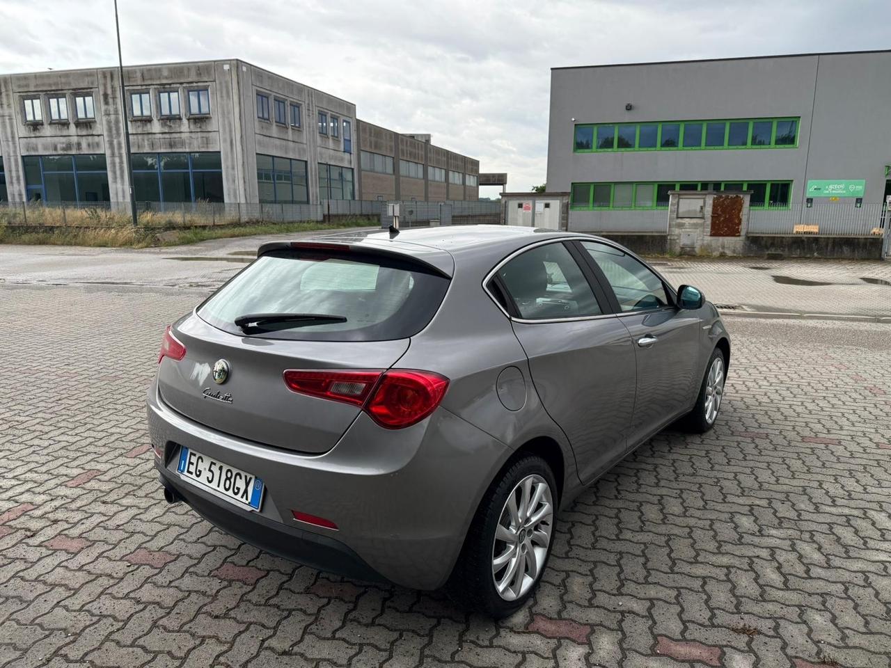 Alfa Romeo Giulietta 1.6 JTDm-2 105 CV Distinctive