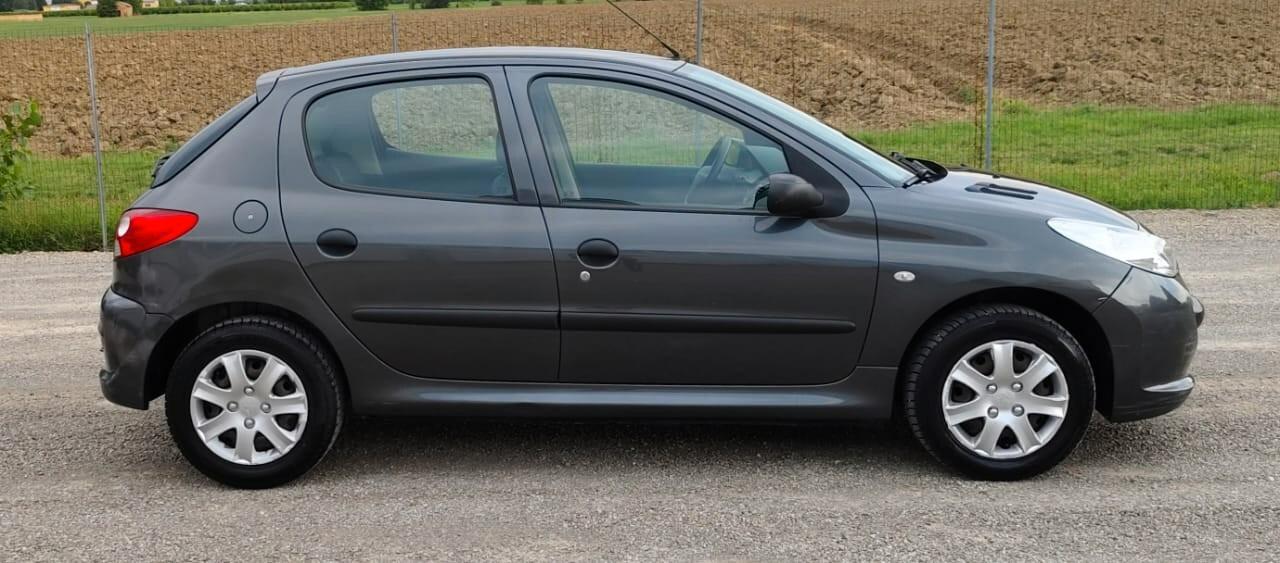 Peugeot 206 Plus 1.1 60CV 5p. Trendy