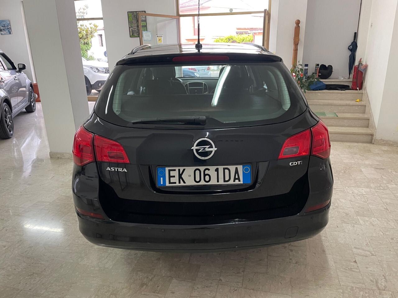 OPEL ASTRA 1.7 CDTI 110 CV COSMO 122.000 KM