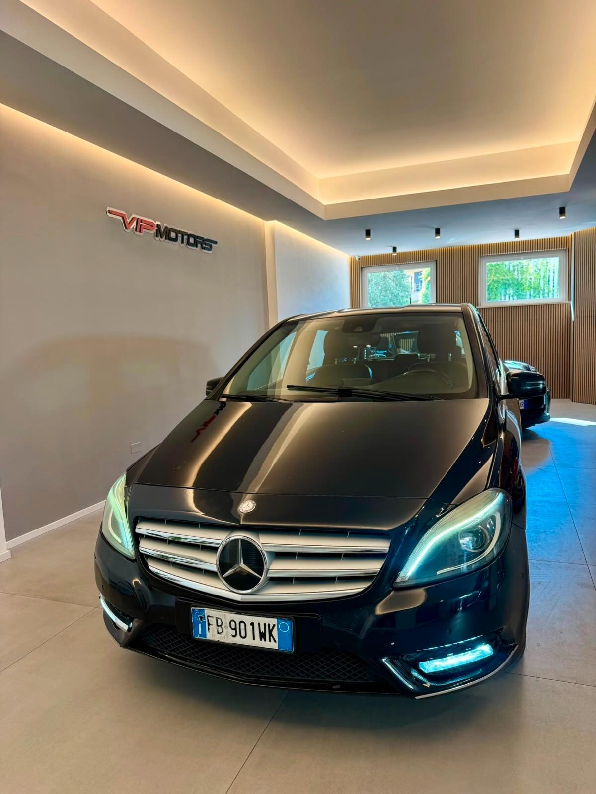MERCEDES CLASSE B180 PREMIUM 80KW AUTOMATICA