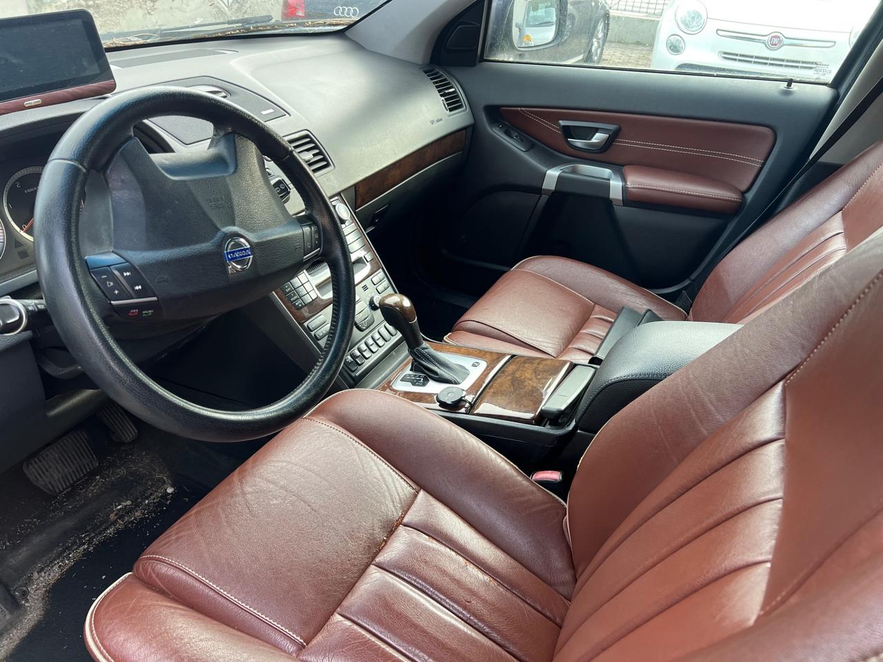 Volvo XC90 2.4 D5 185cv -7 Posti AWD Executive