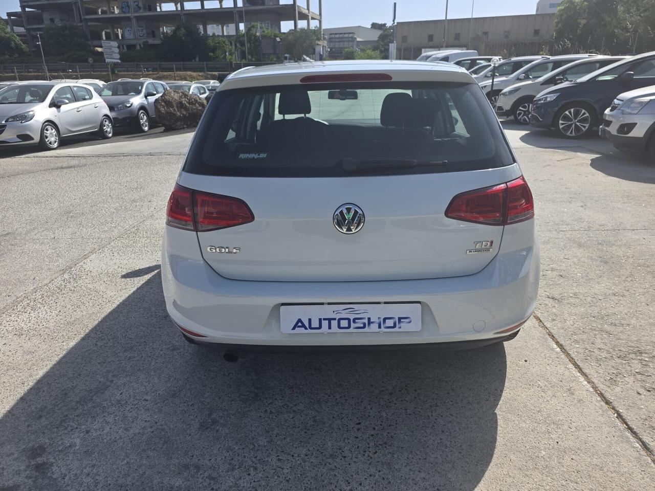 Volkswagen Golf 1.6 TDI 5p. Trendline BlueMotion Technology