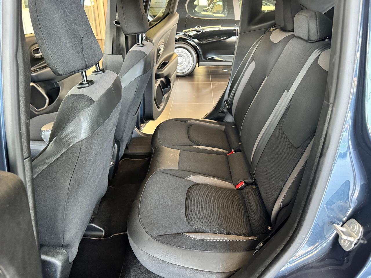 Jeep Renegade 1.5 Turbo T4 MHEV Limited