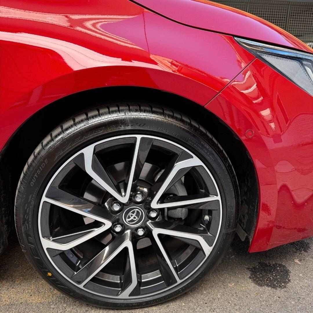 Toyota Corolla 2.0 Hybrid Lounge