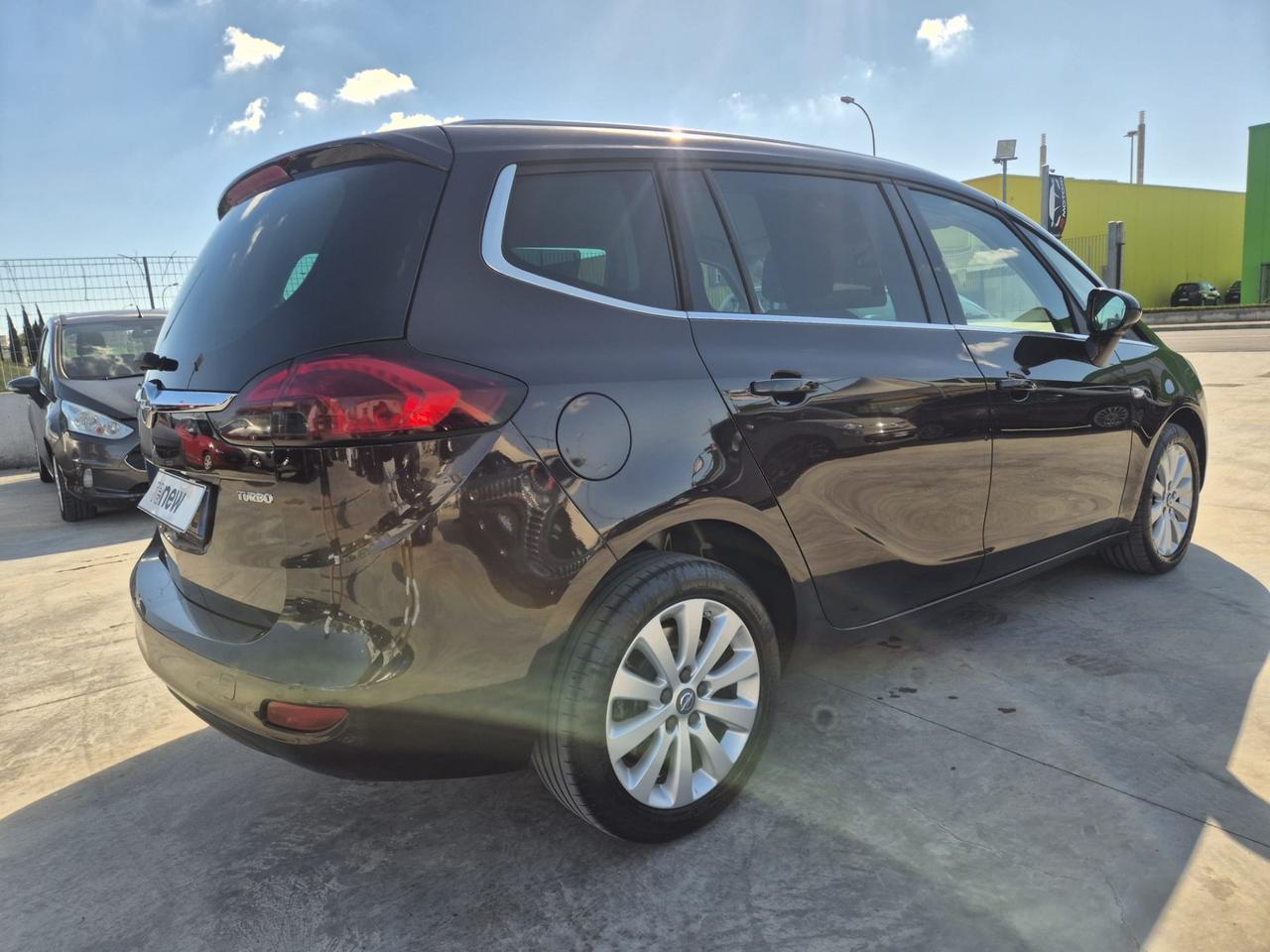 Opel Zafira Tourer 1.4 Turbo 140CV GPL Cosmo