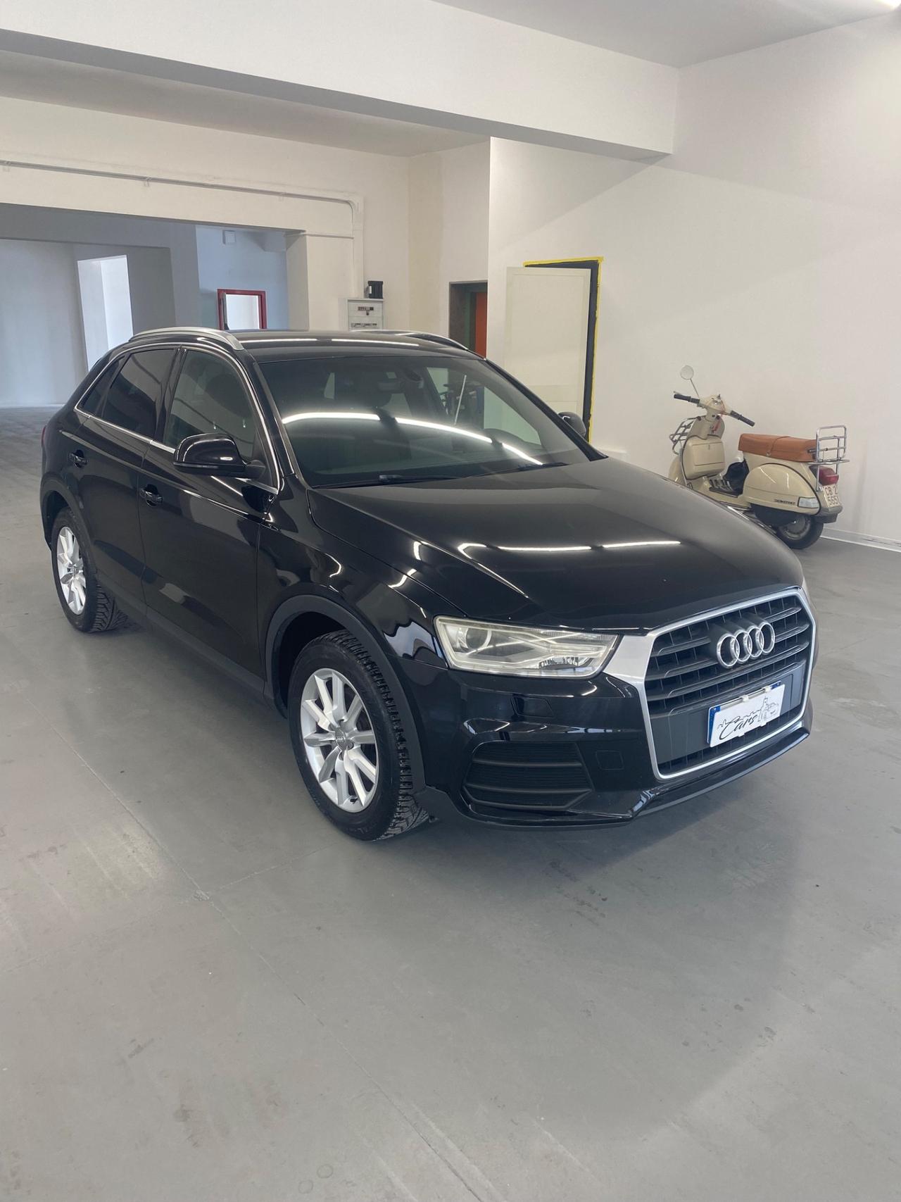 Audi Q3 2.0 TDI 120 CV Sport