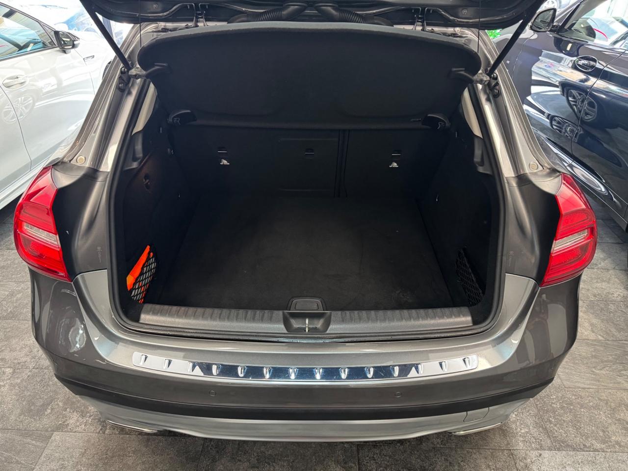 Mercedes-benz GLA 200 d Sport Finanziabile