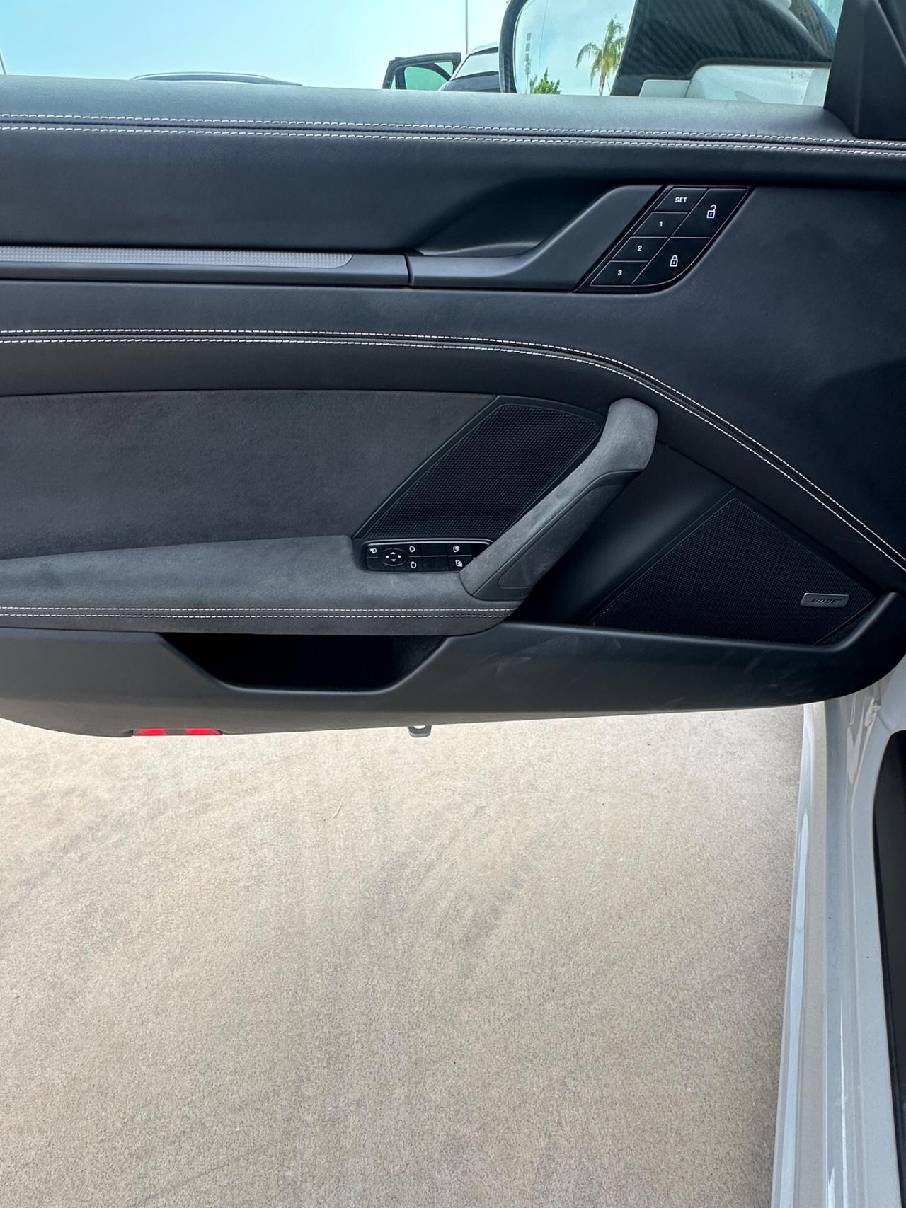 Porsche 992 Carrera 4 GTS possibilità noleggio no scoring