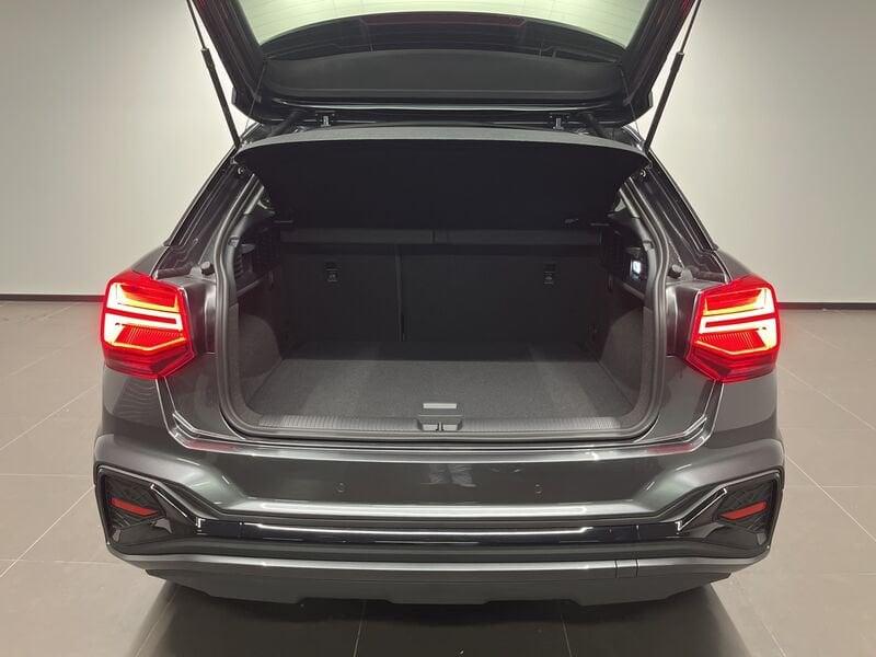 Audi Q2 Audi Identity Black 30 TDI 85(116) kW(CV) 6-marce
