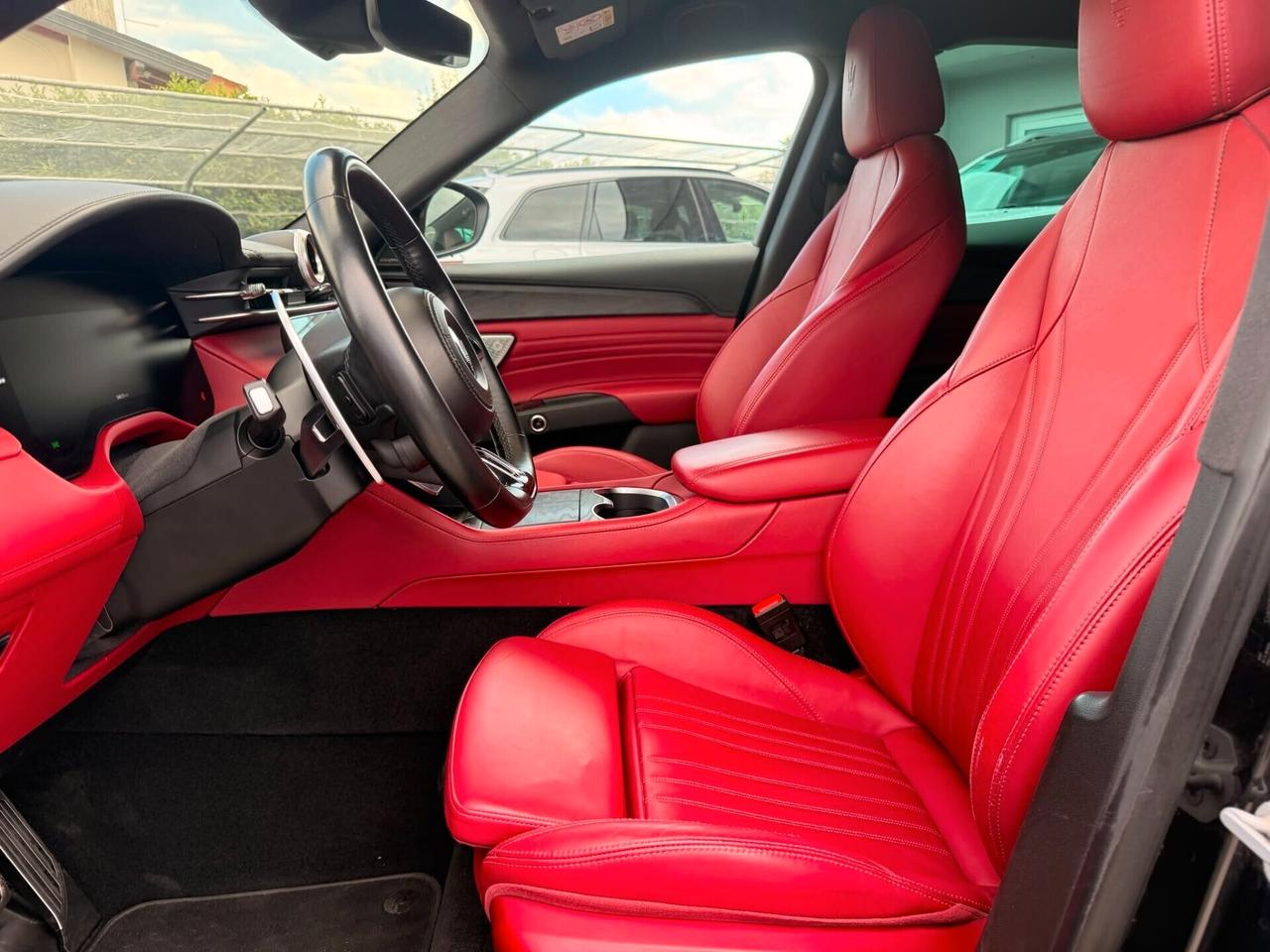 Maserati Grecale MHEV 330 CV AWD Modena