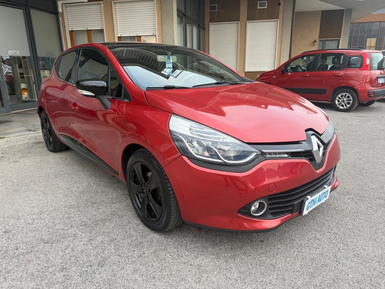 Renault Clio 1.2 75CV 5 porte Wave